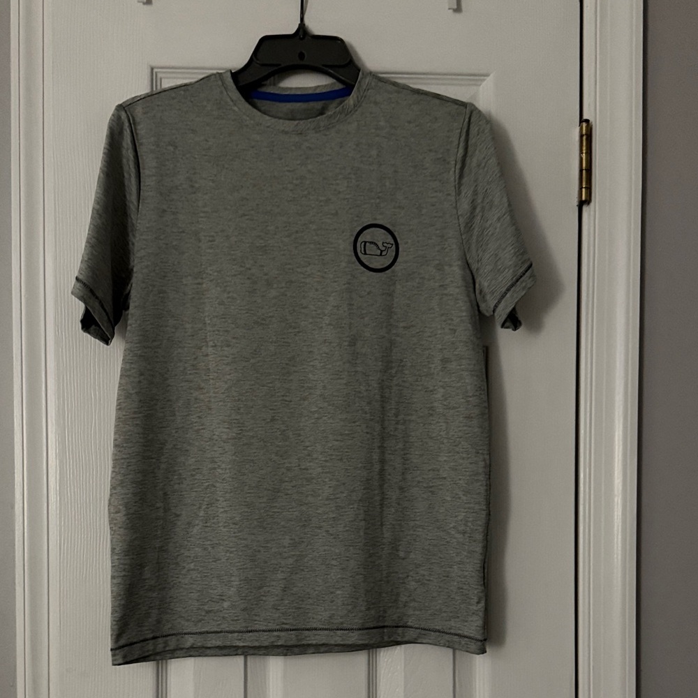 Vineyard Vines Performance Boy’s Heather Gray Short Sleeve T-Shirt Size L 16
